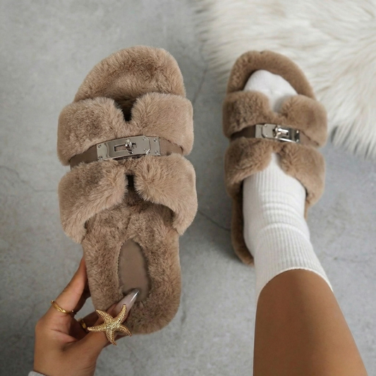 LuxeCloud™ Fur Slides