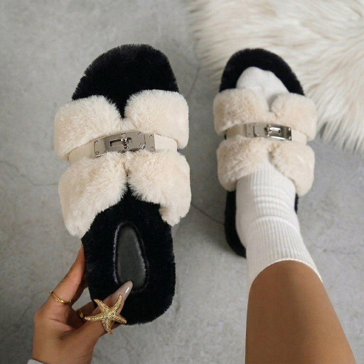 LuxeCloud™ Fur Slides