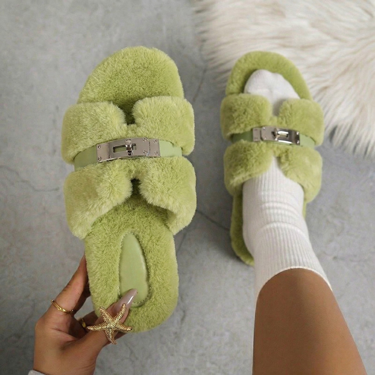 LuxeCloud™ Fur Slides