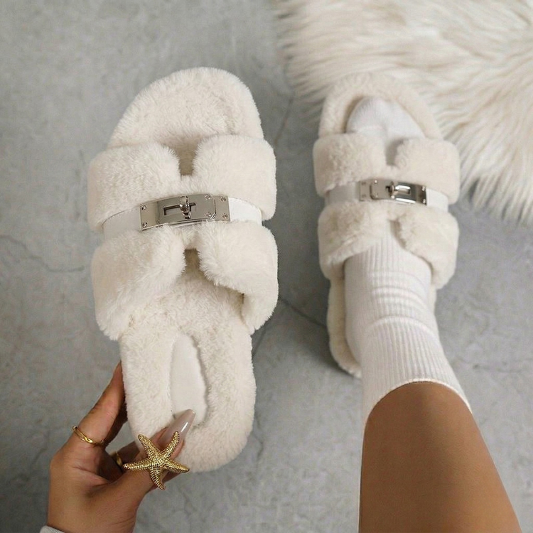 LuxeCloud™ Fur Slides